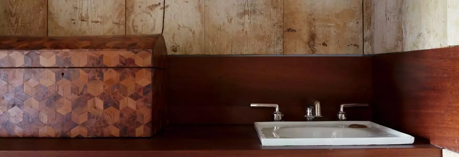 Embracing the "Prairie-Core" Aesthetic: A Guide to Homespun Interiors