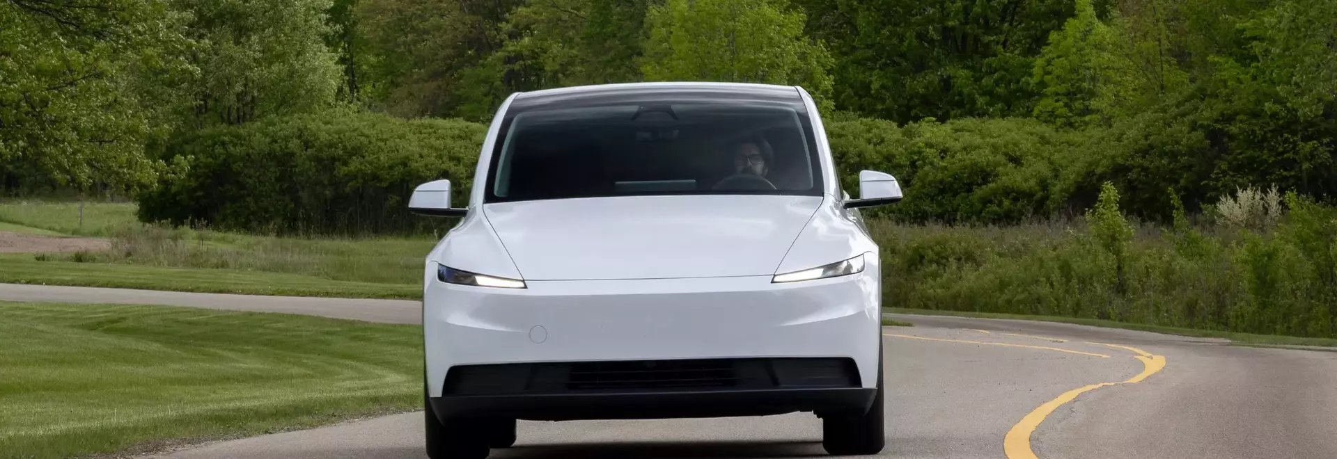 2026 Tesla Model Y: An Affordable Electric SUV Option