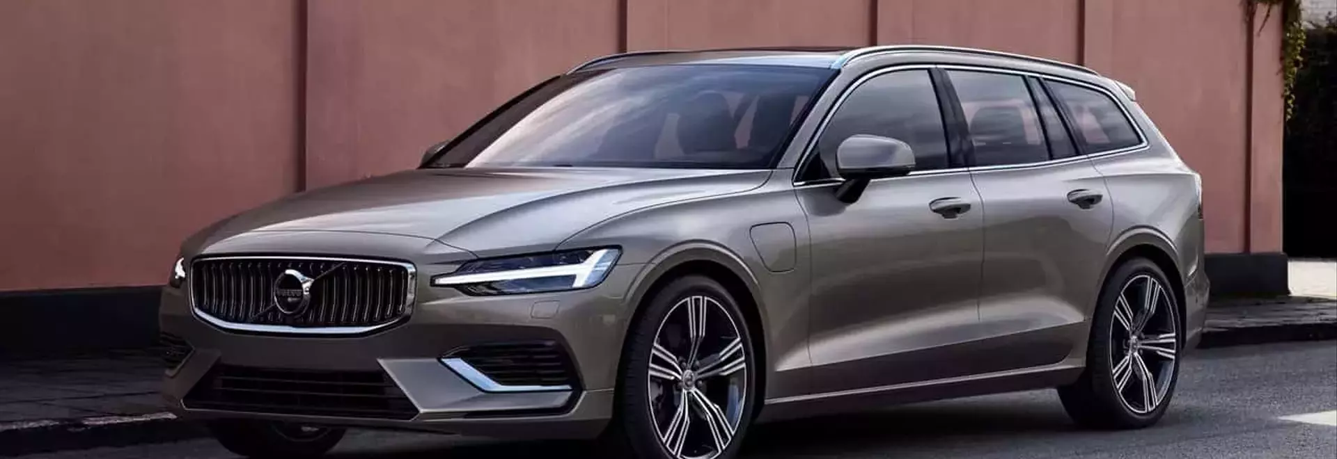 Volvo Considers Reintroducing Sedans and Wagons