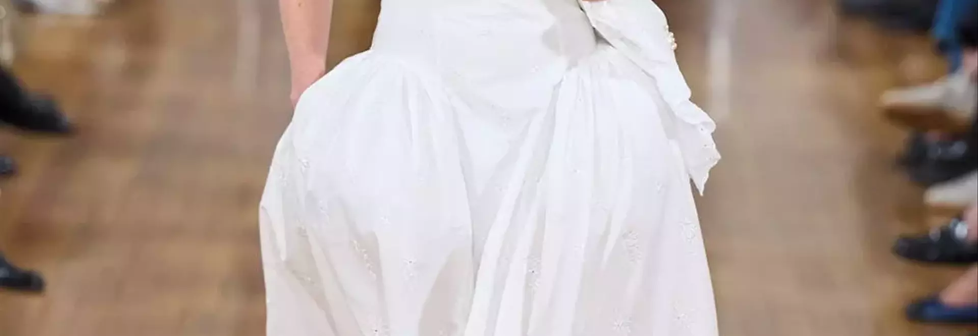 Eyelet Fashion Trends: A Modern Take on Classic Style