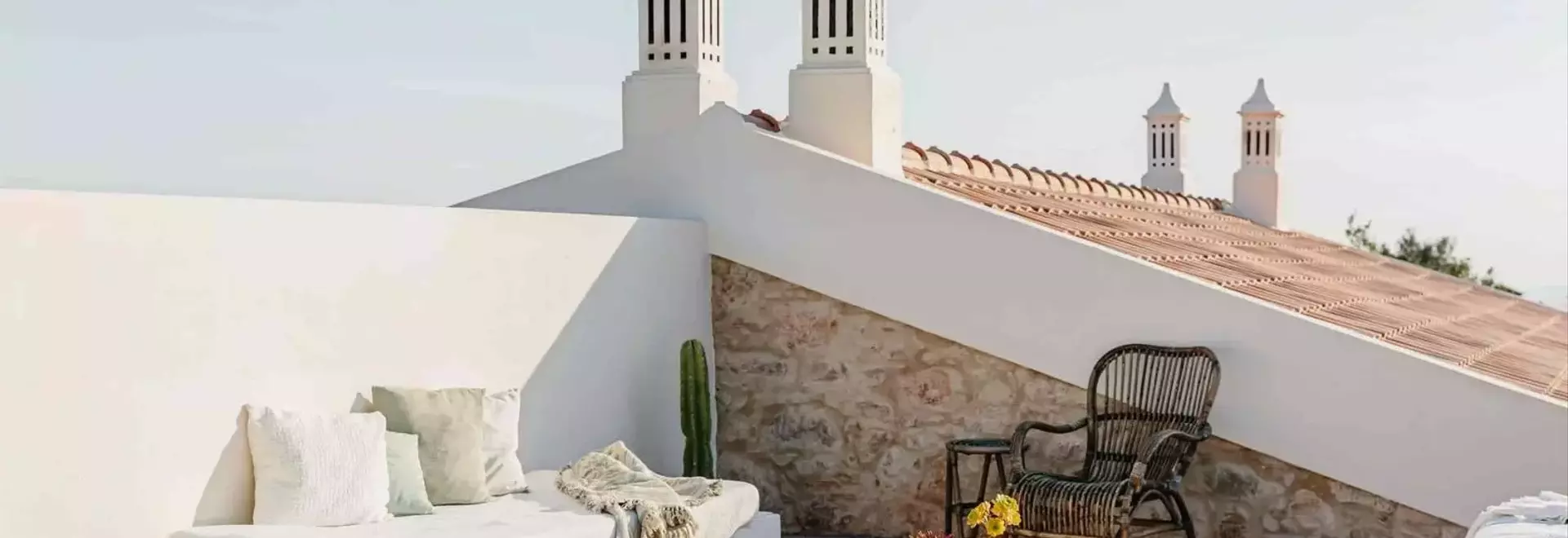 Top Airbnb Selections in Portugal's Algarve Region