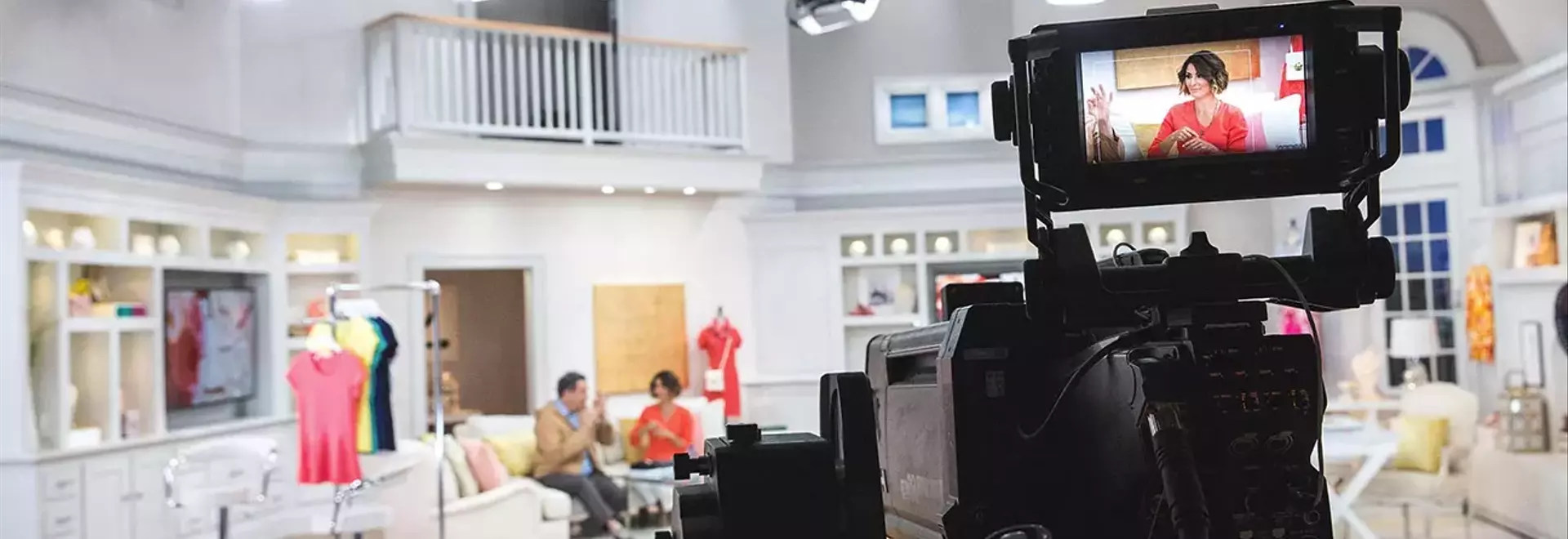 QVC Hosts to Unionize Amid AI Concerns