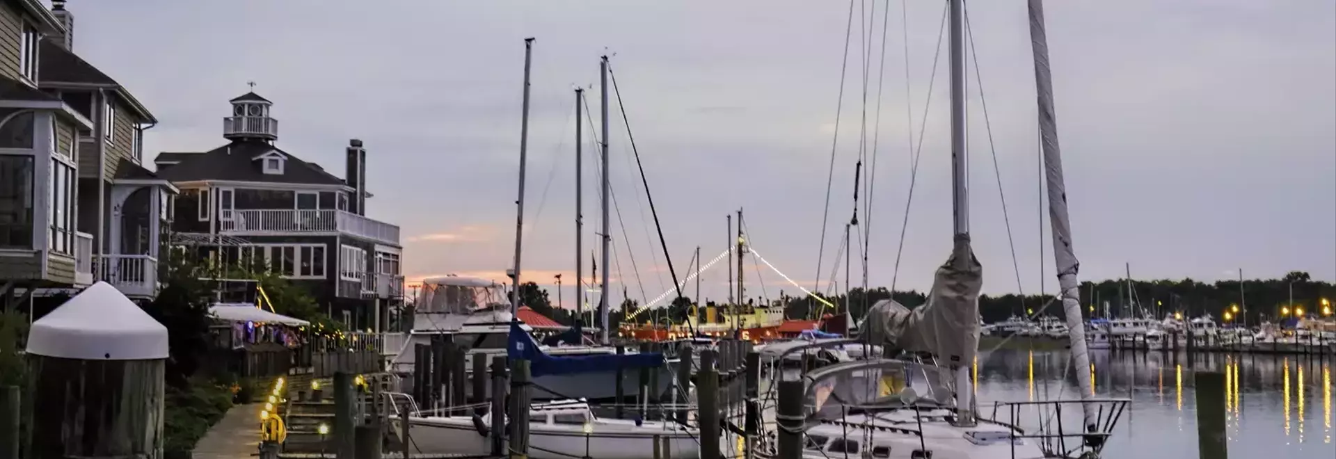 Top US Retirement Havens for Boating Enthusiasts