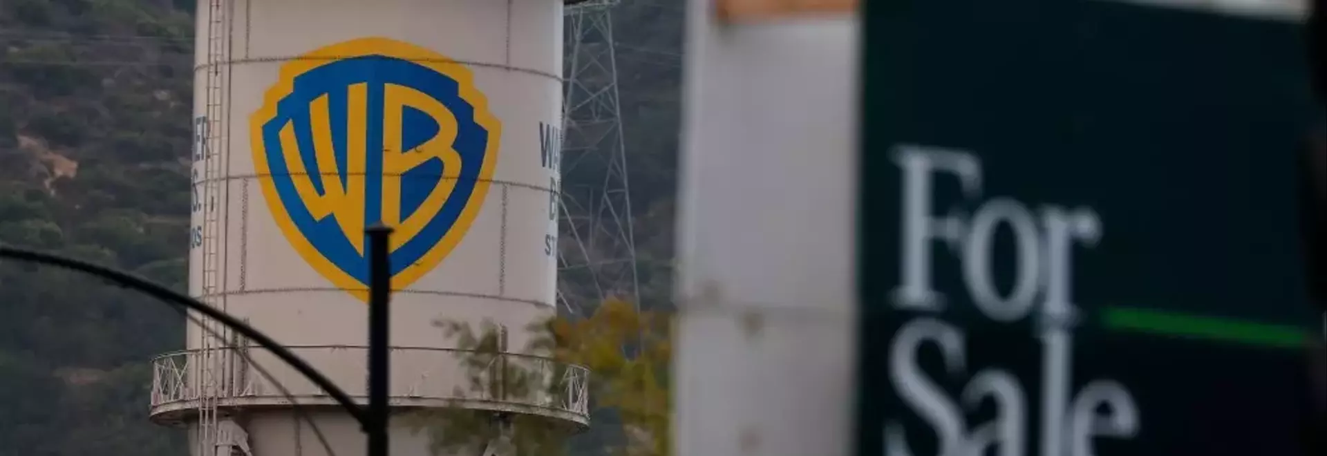Warner Bros. Executives Express Reservations About Paramount Merger Amidst Antitrust Lawsuit