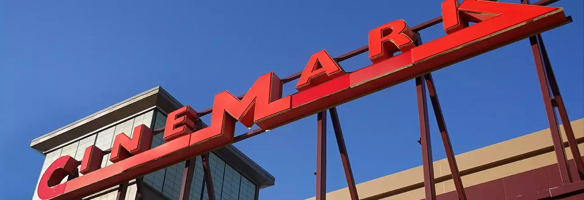 Cinemark Achieves Historic $1.1 Billion Revenue in Q2 Amidst Box Office Resurgence