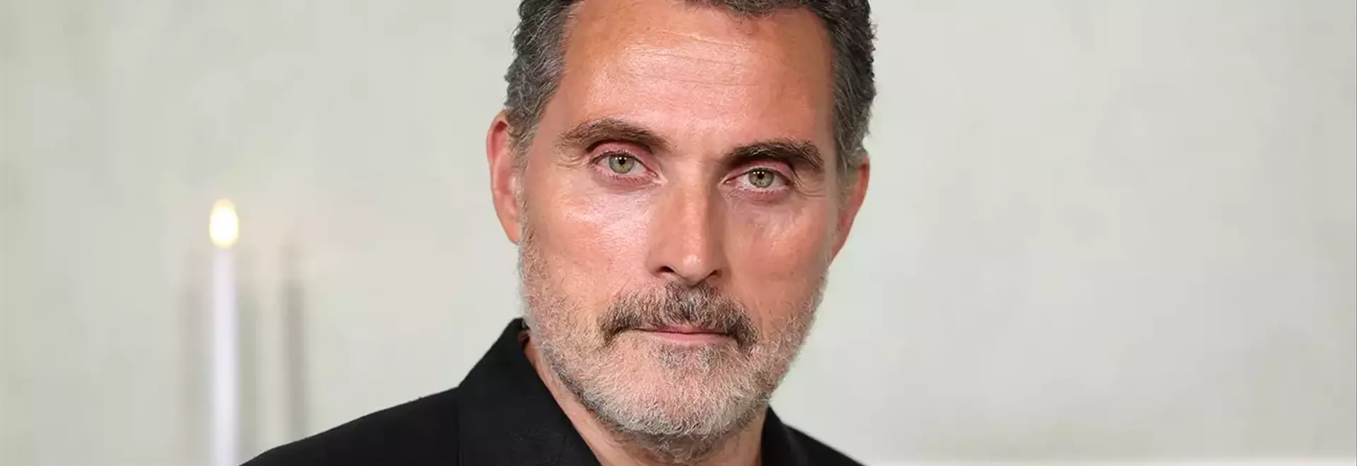 Rufus Sewell's Evolving Perspective on Long-Running TV Roles and Emmy Recognition