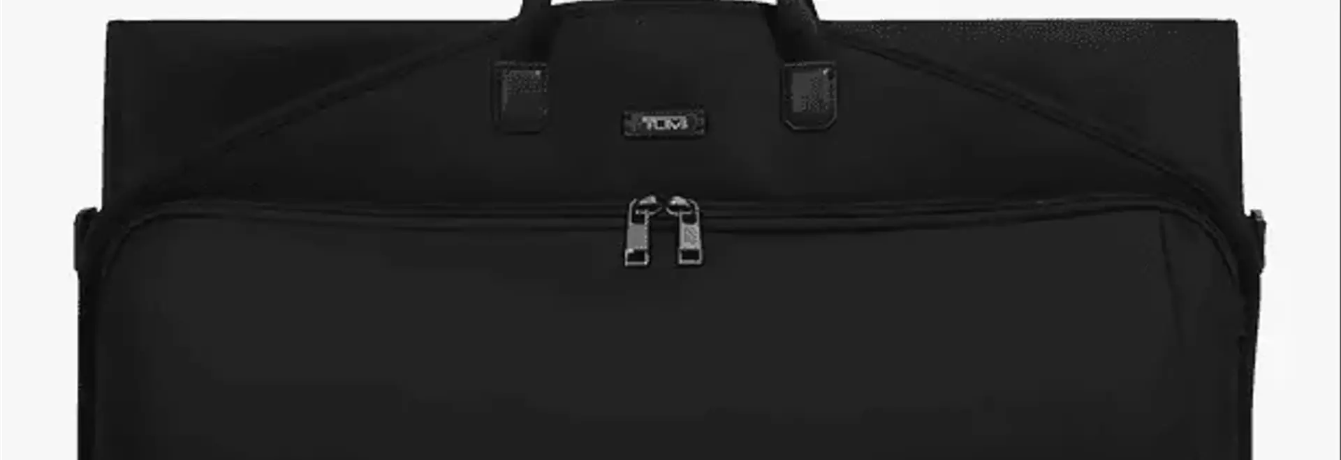 The Ultimate Guide to Garment Bags for Stylish Travelers