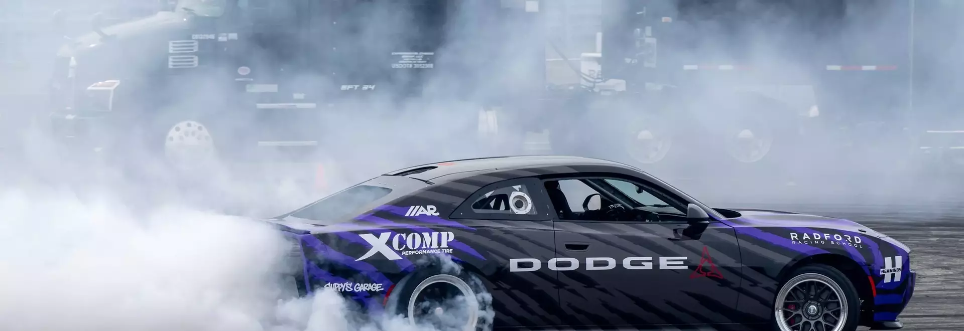 Dodge Unveils High-Performance Manual Chargers for Drifting