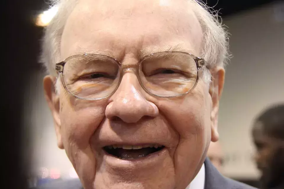 Warren Buffett's Enduring Investment Philosophy: A Historical Perspective