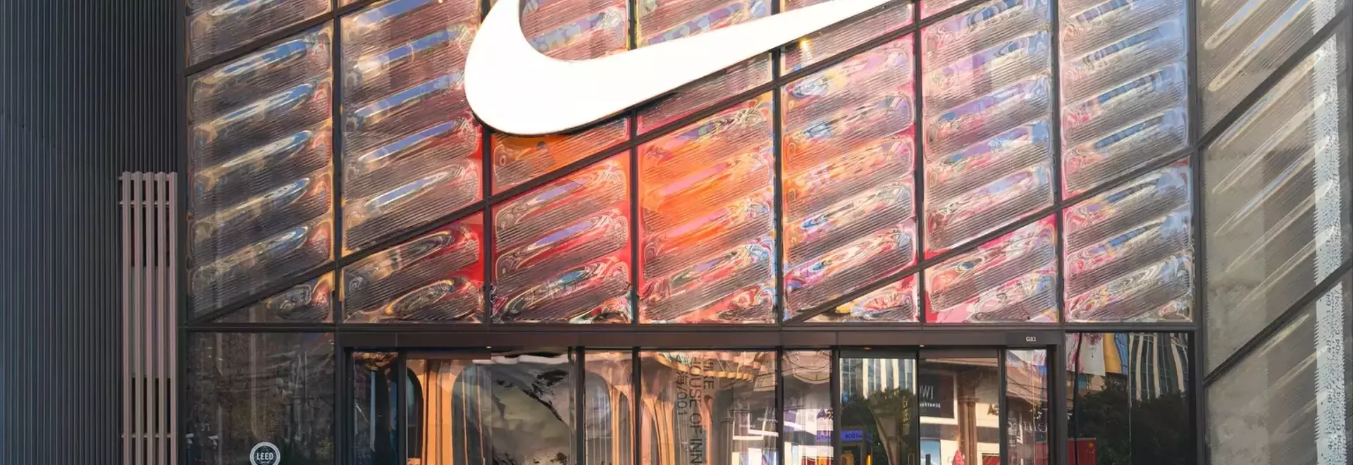 Nike's Challenges: Intense Competition and Market Share Decline