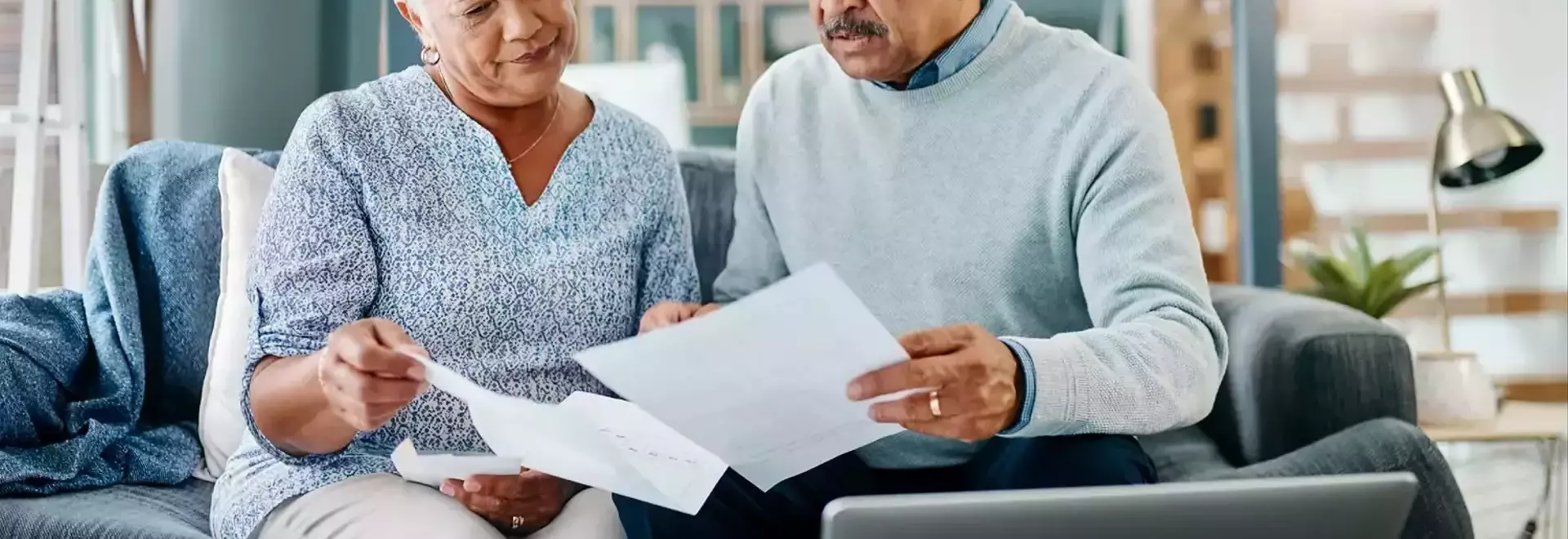 Understanding 403(b) Plans Versus Roth IRAs for Retirement Savings