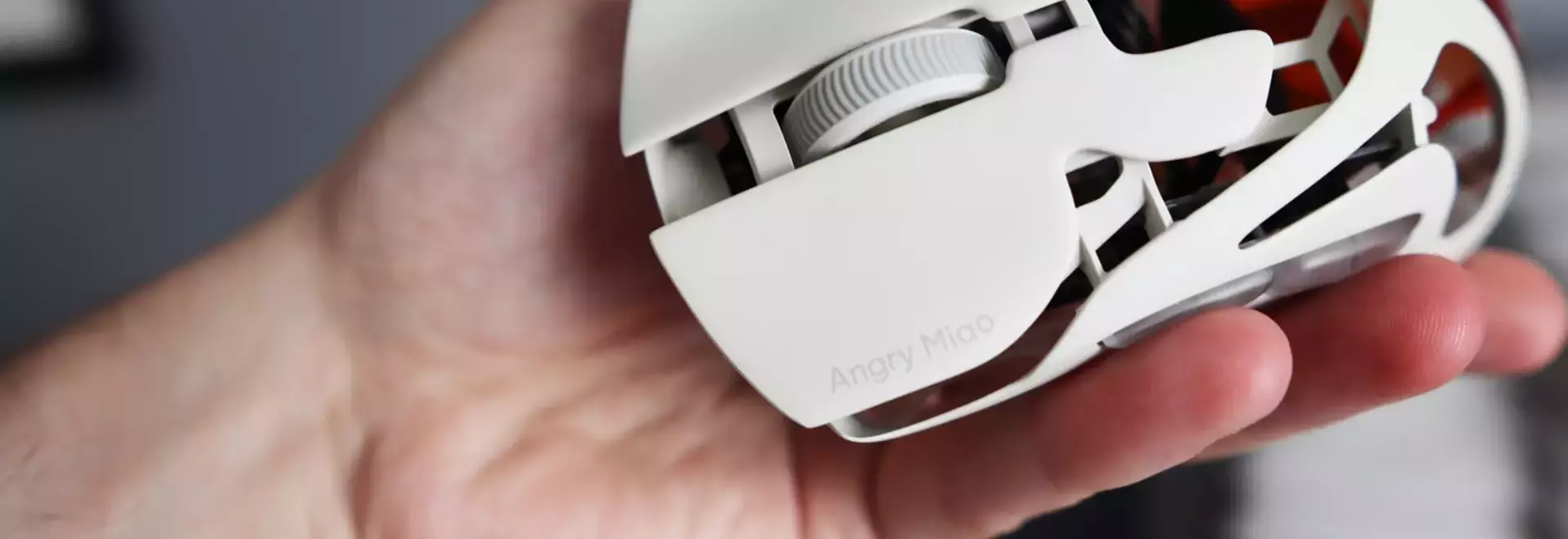 Review: AngryMiao AM Infinity.97 Gaming Mouse