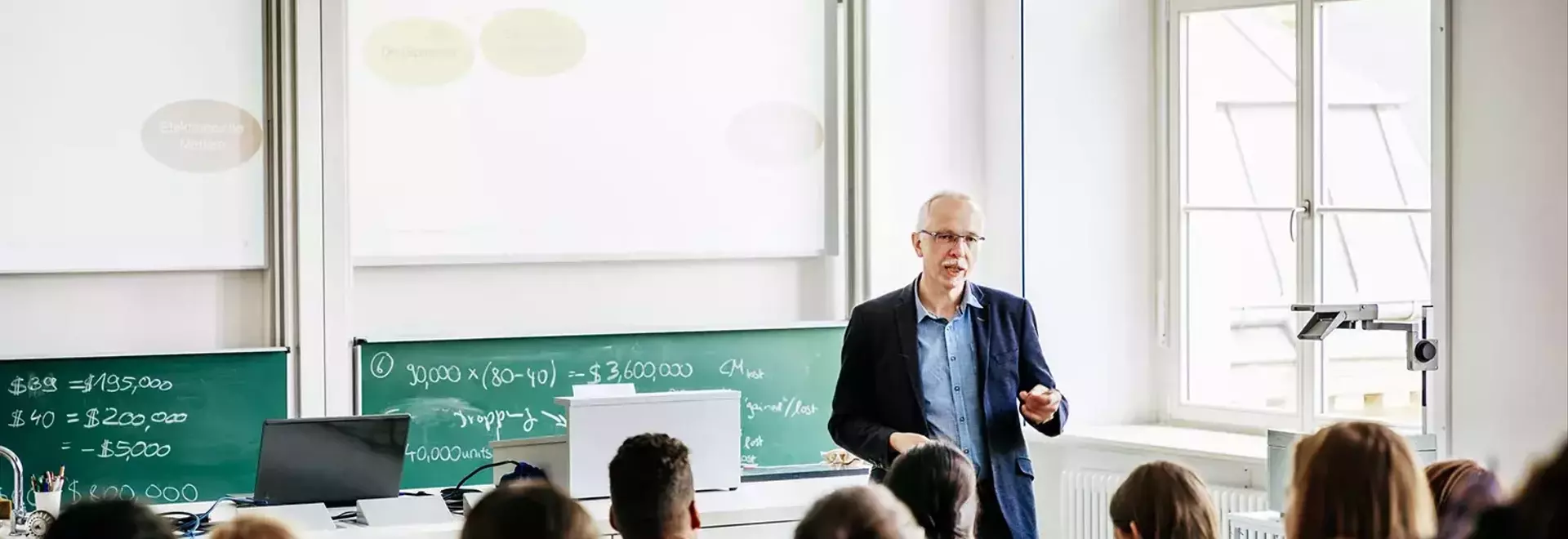 MBA vs. Executive MBA: Choosing the Right Business Education