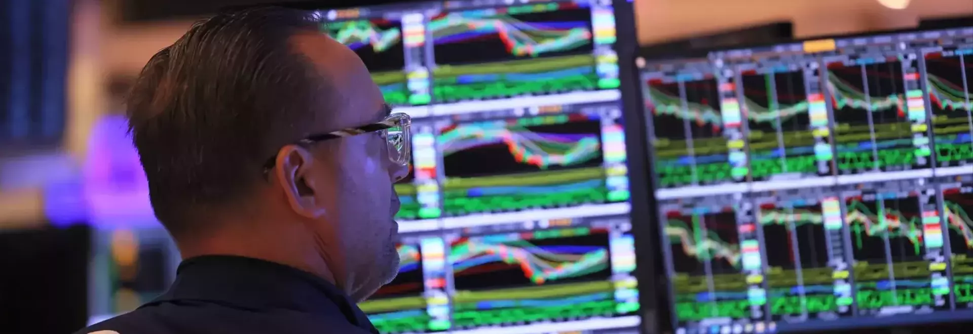 Stocks vs. Bonds: A Comprehensive Investment Guide