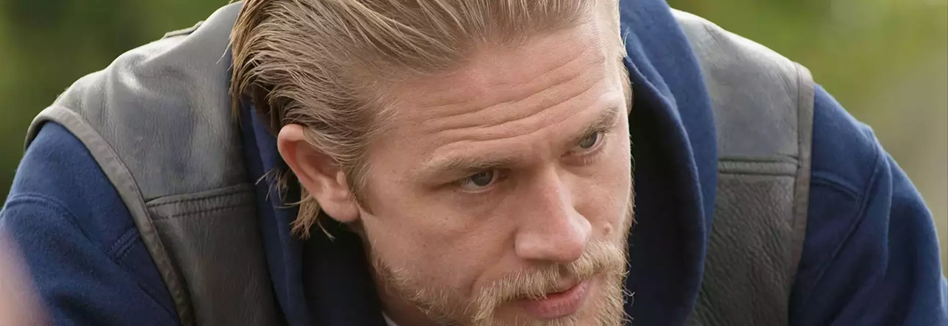 Charlie Hunnam to Lead 'Sons of Anarchy' Meta-Thriller Spinoff 'Legends'