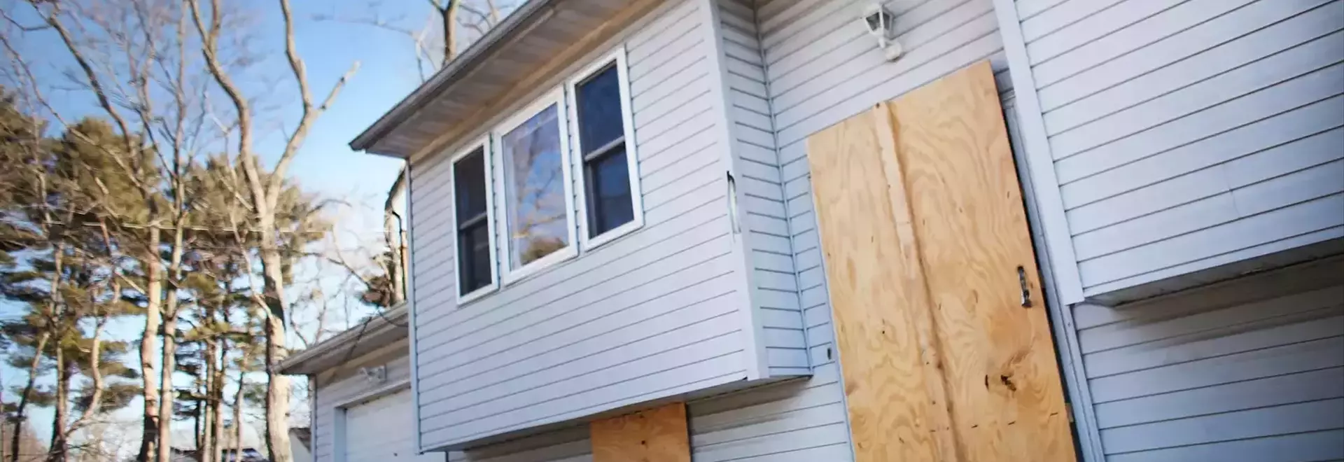Navigating the Complexities of Acquiring Foreclosed Properties
