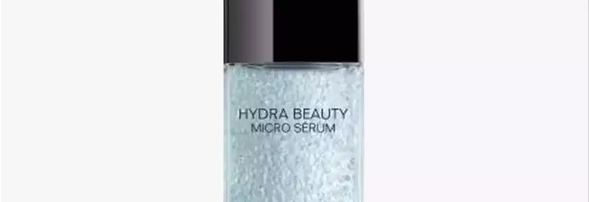Hydration vs. Moisturization: Understanding the Key to Youthful Skin
