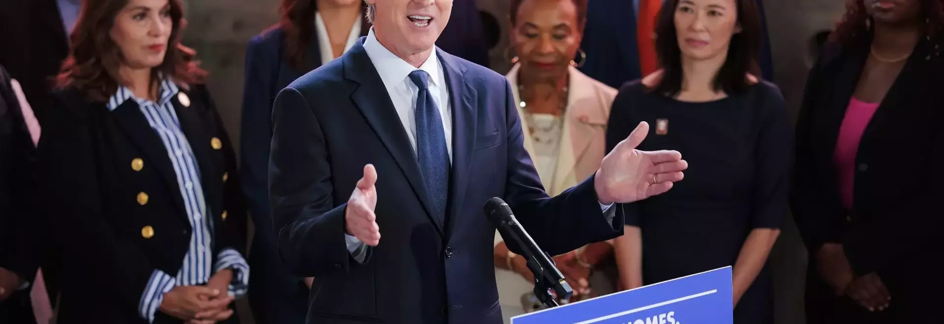 California Governor Supports Paramount-Warner Bros. Discovery Merger Settlement