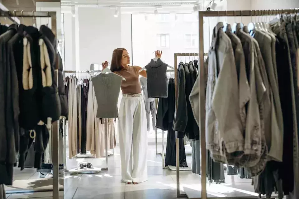 Kohl's Stock Declines Despite Positive Earnings and Tariff Windfall