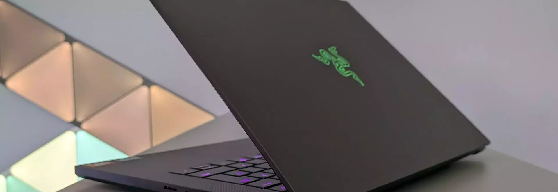 Redditor Lands Unexpected Razer Blade 18 Upgrade, Saving Thousands
