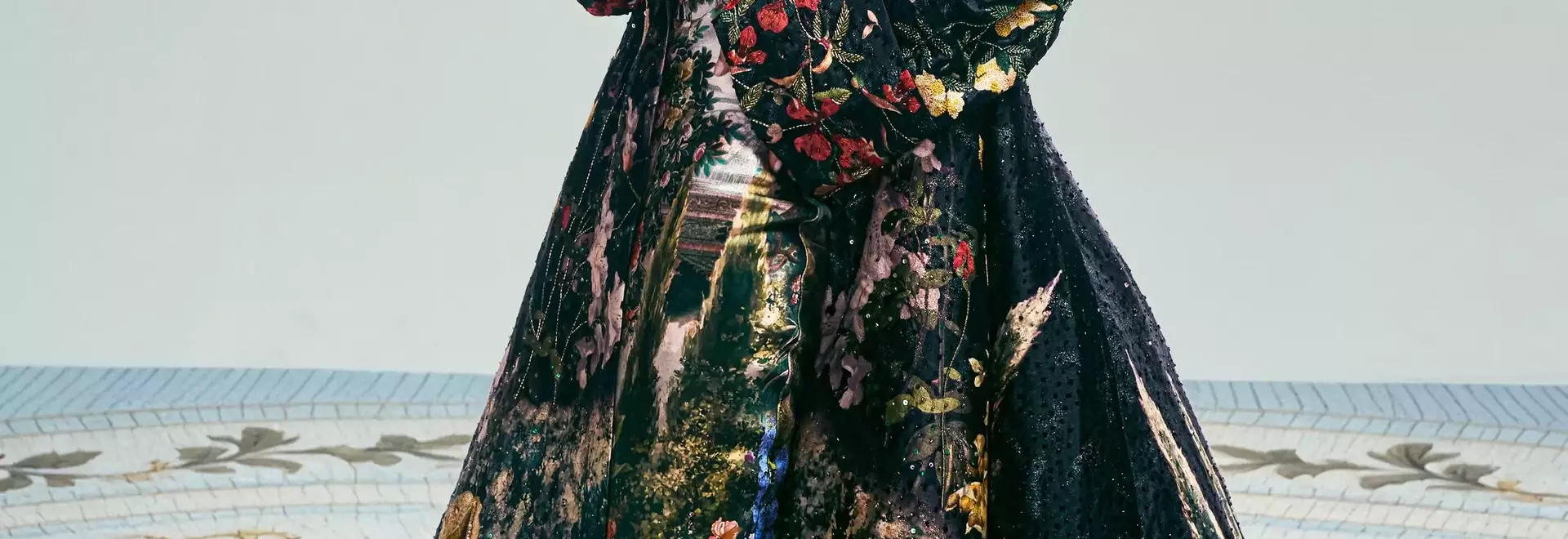 Alice + Olivia's Spring 2027 Collection: A Fantastical Journey