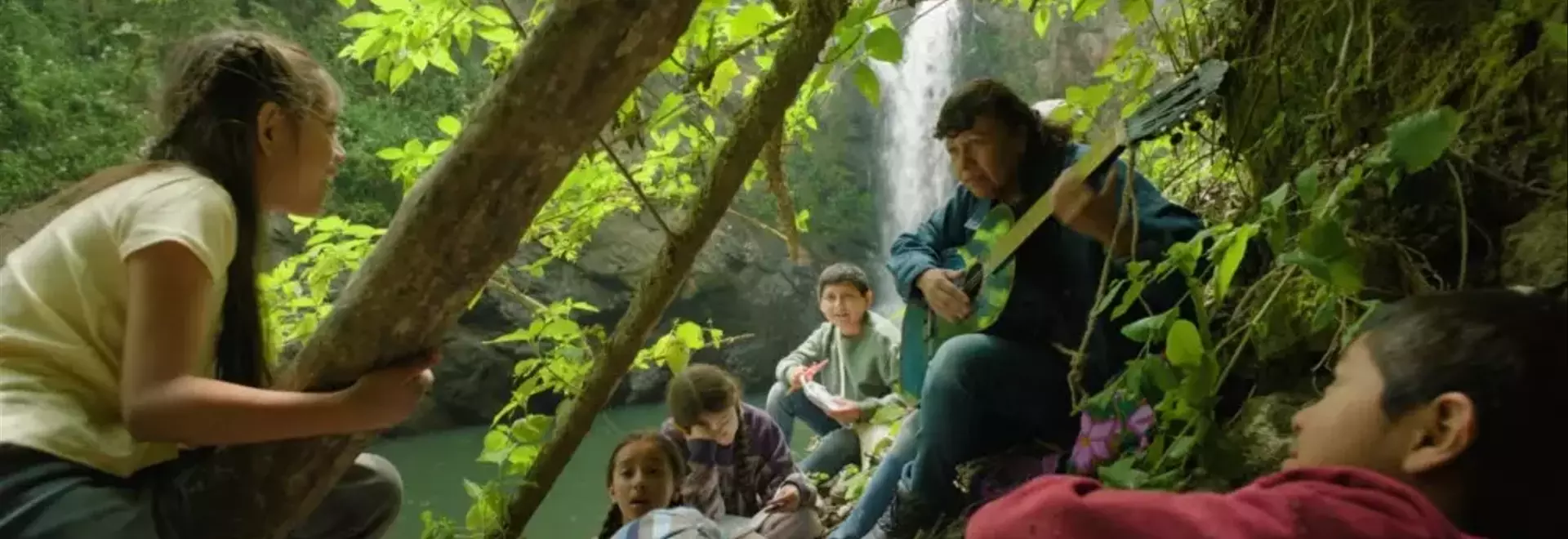 Lila Avilés Concludes Filming on 'Cábula,' Unveils Initial Imagery