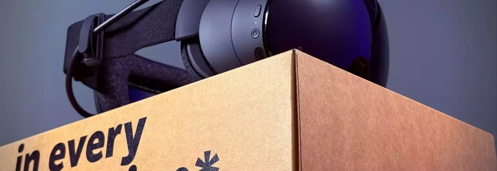 Steam Frame VR Headset: A Convenient Yet Pricey Virtual Reality Experience