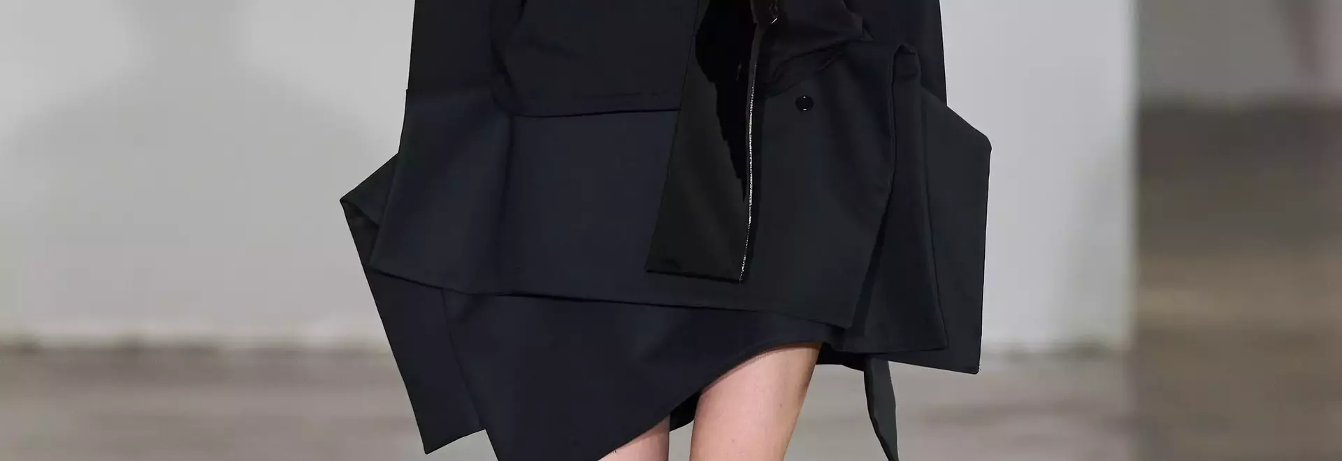 Lii's Spring 2027 Ready-to-Wear Collection: A Glimpse into Future Fashion