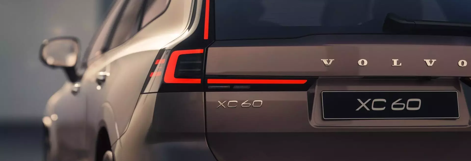 2028 Volvo XC60 Redesigned with Hybrid Powertrain