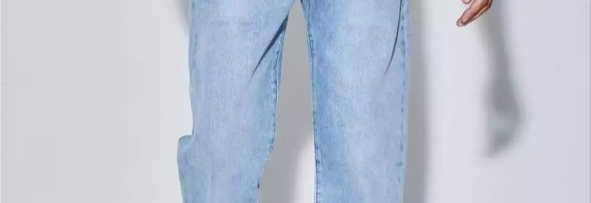 The Ultimate Guide to Men's Jeans: A Legacy of Style and Comfort