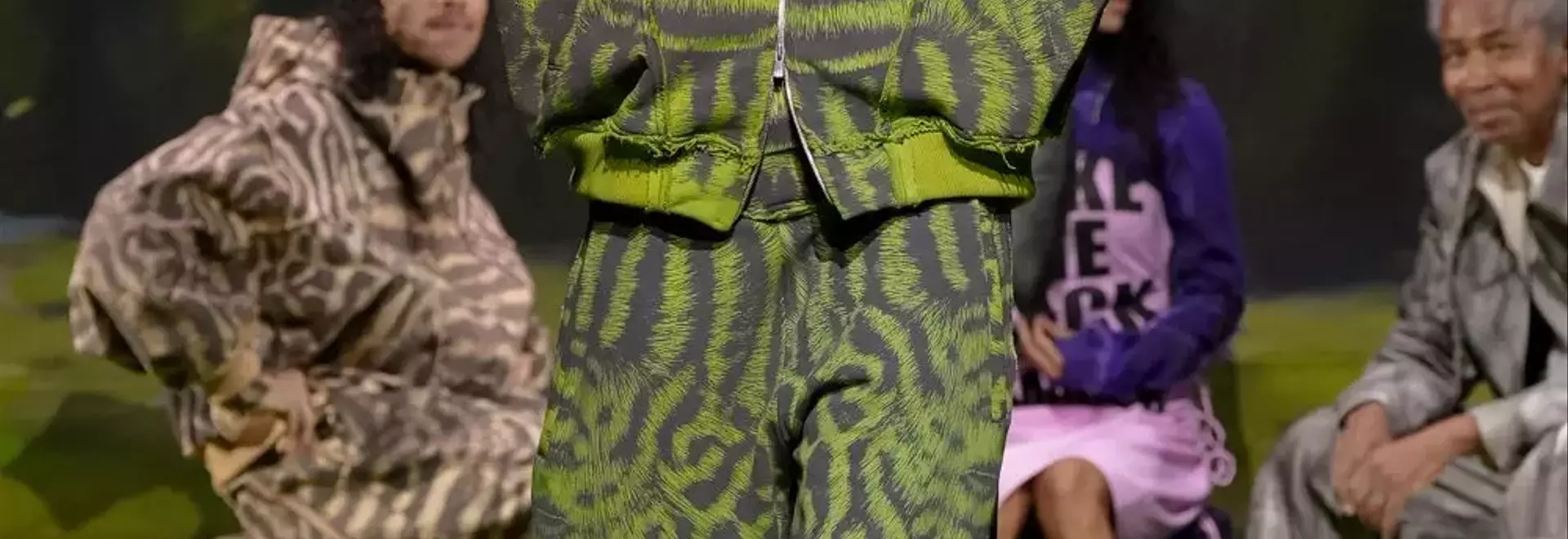 Yaku's Spring 2027 Ready-to-Wear Collection: A Glimpse into Future Fashion