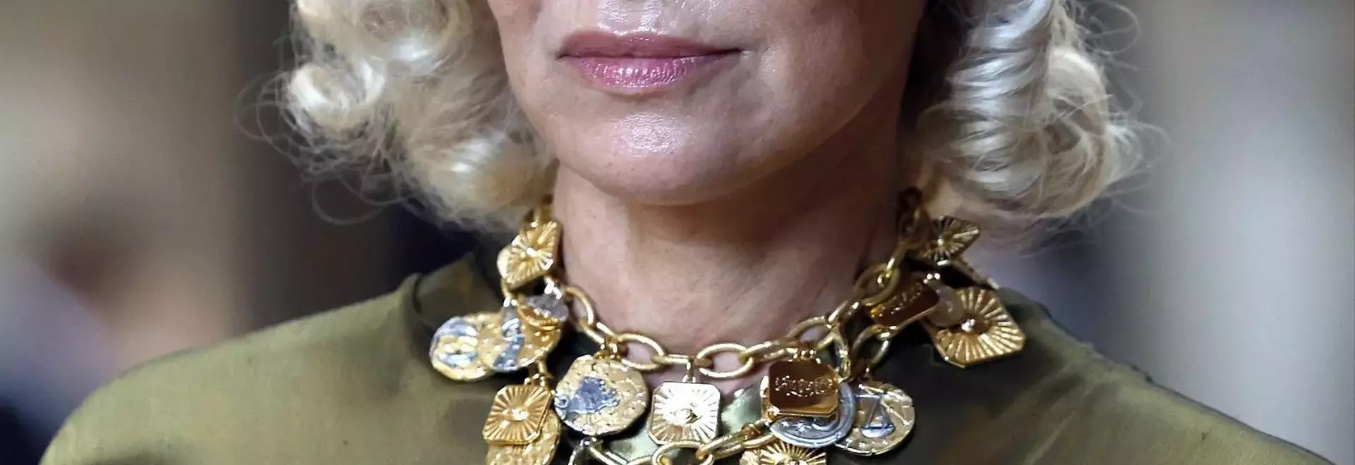 Pamela Anderson's Striking Beauty Transformation at Vogue World: Milano