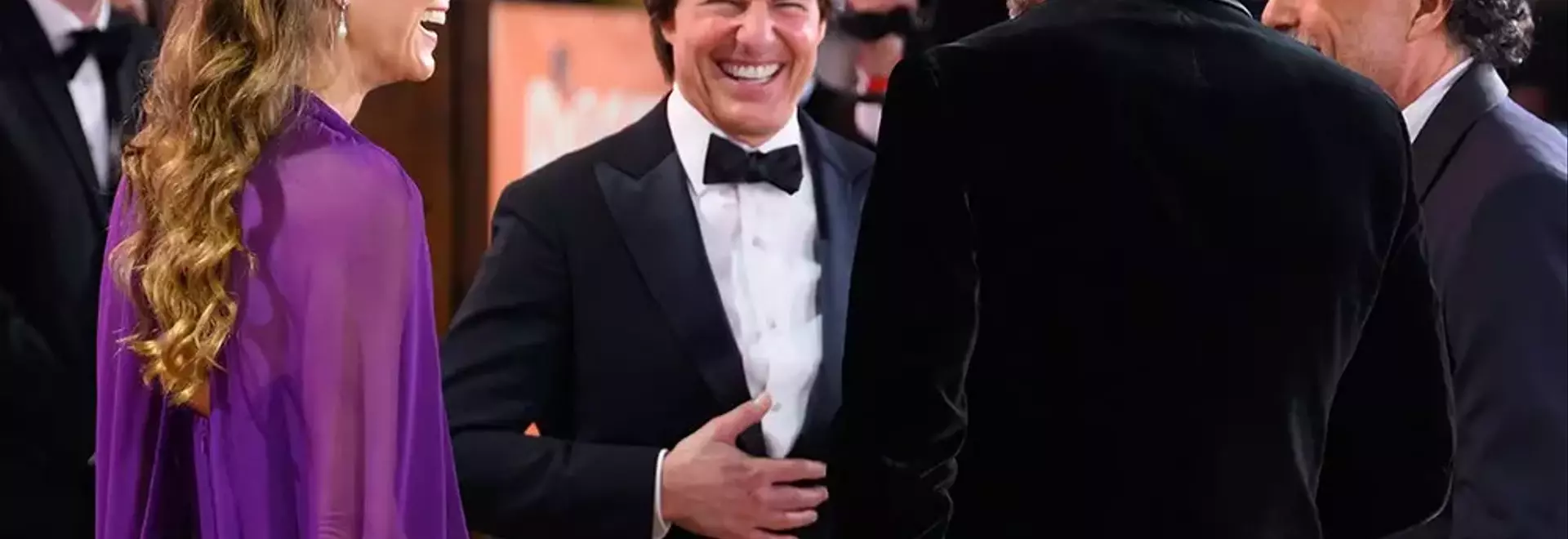 Royal Attendance Graces 'Digger' Premiere, Cruise Praises Arts Supporters