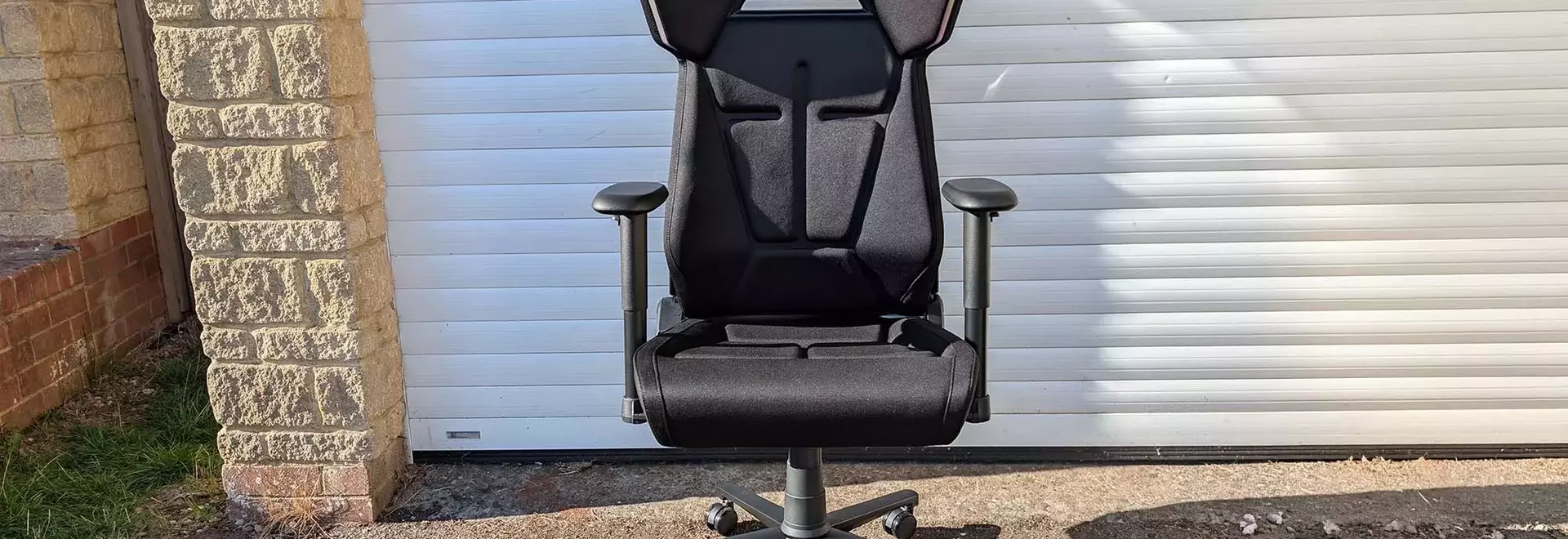 Razer Soma Chroma: A Gaming Chair with a Power-Hungry RGB Glow