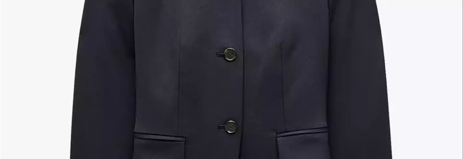 Essential Fall Jackets to Elevate Your Style for the Season