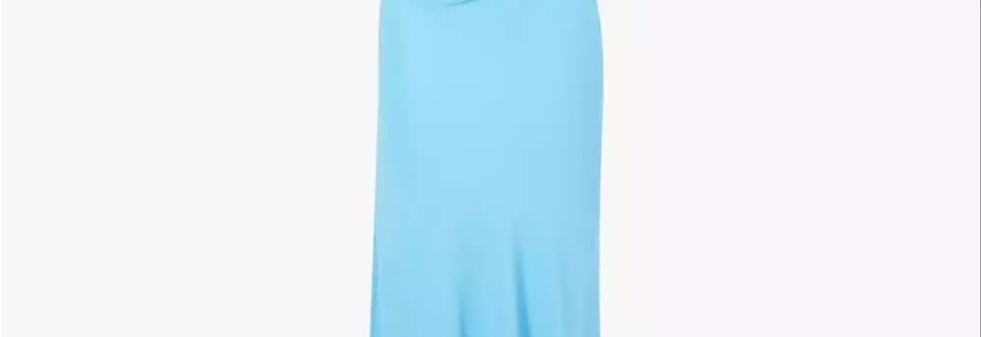 Mastering the Semi-Formal Wedding Guest Dress Code