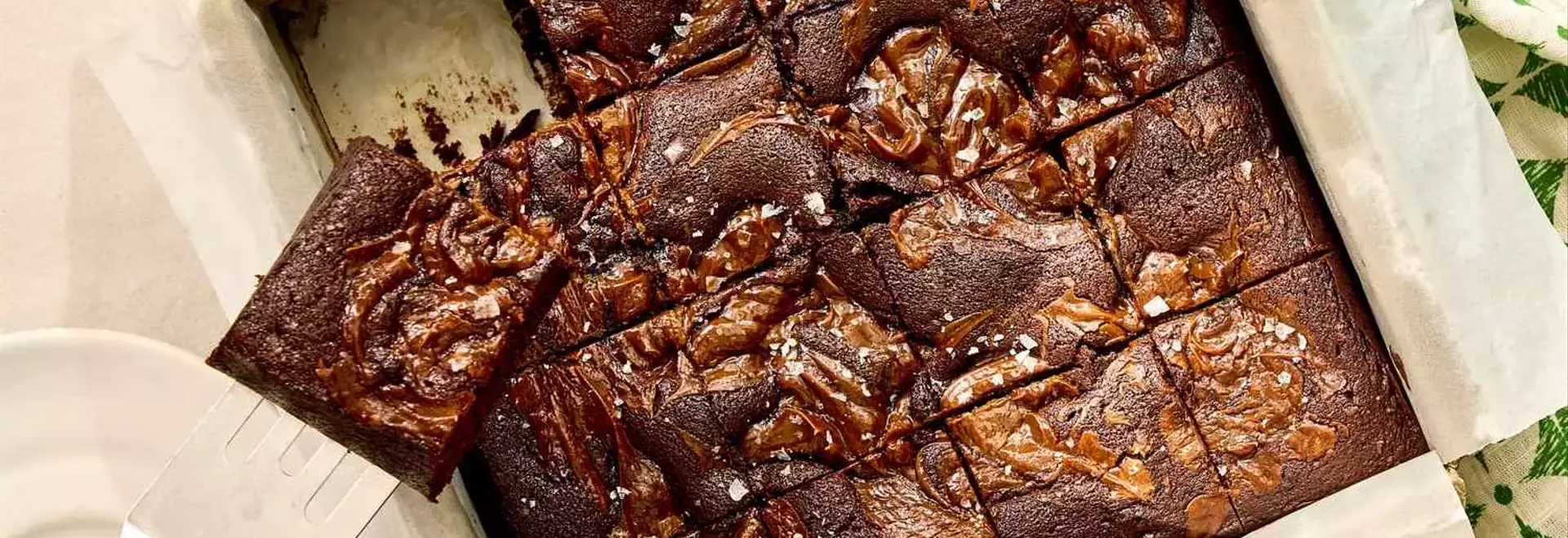 Delicious Salted Dulce de Leche Brownies: A Unique Recipe