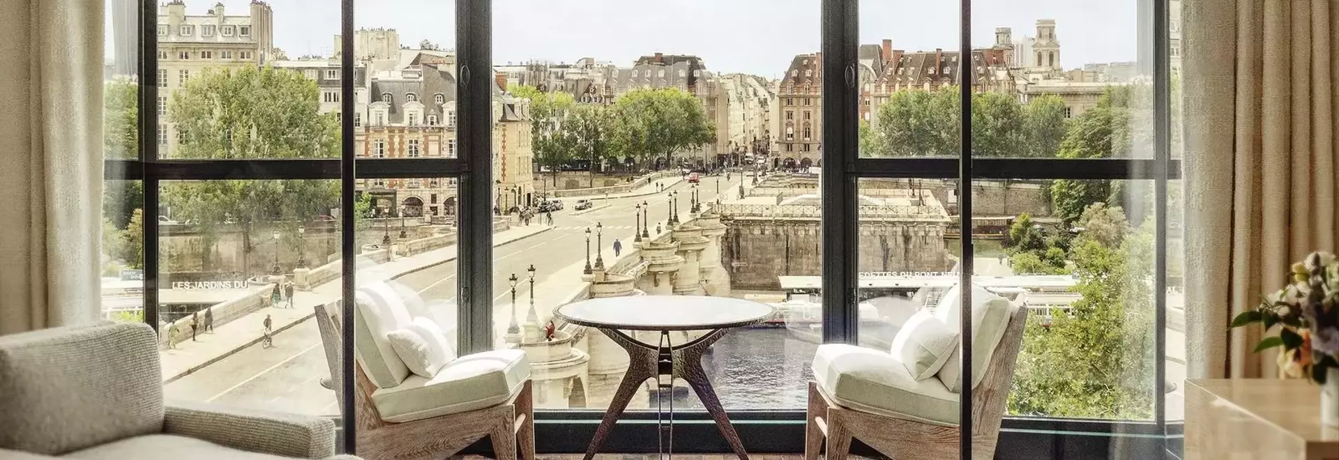 A Curated Guide to Paris: Hotels, Dining, Shopping, and Activities