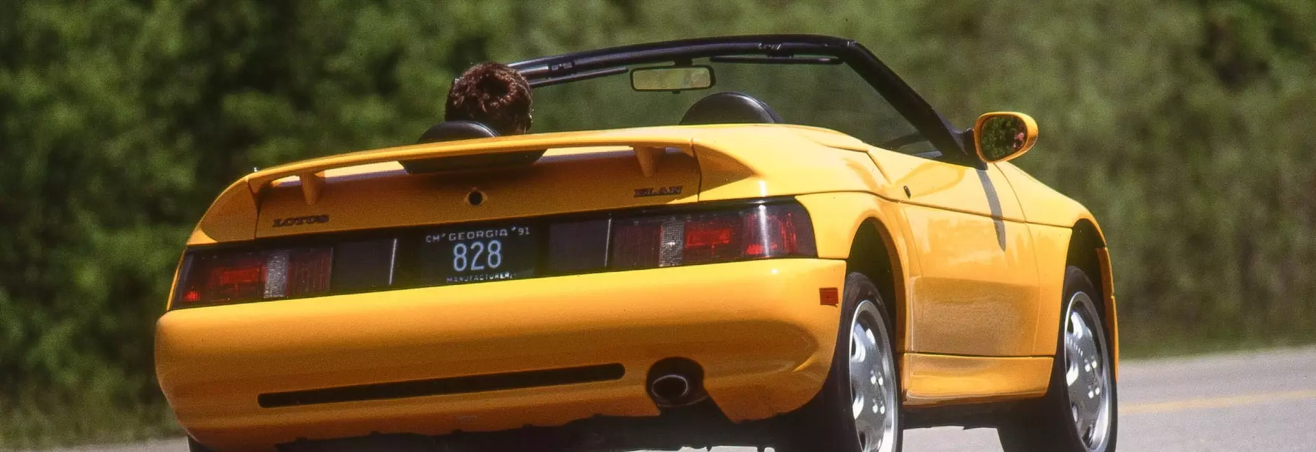 The Enduring Legacy of the 1992 Lotus Elan: A Front-Wheel-Drive Icon