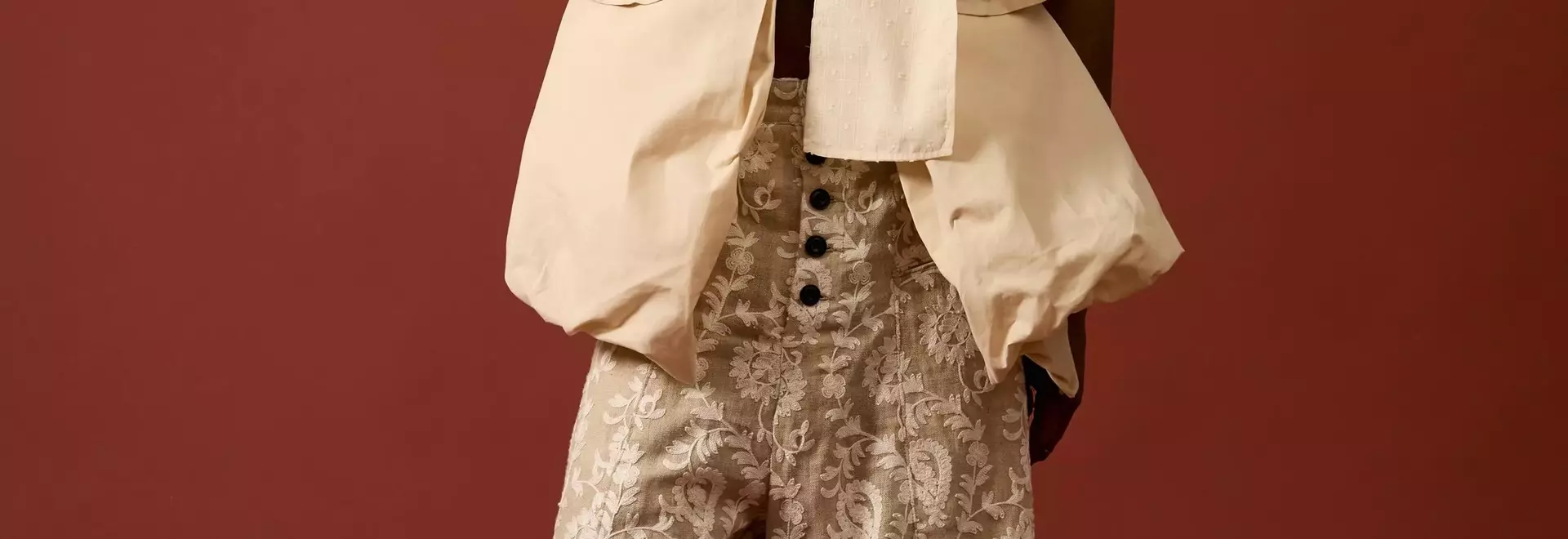 Tíscar Espadas Embraces Freedom in Spring 2027 Collection