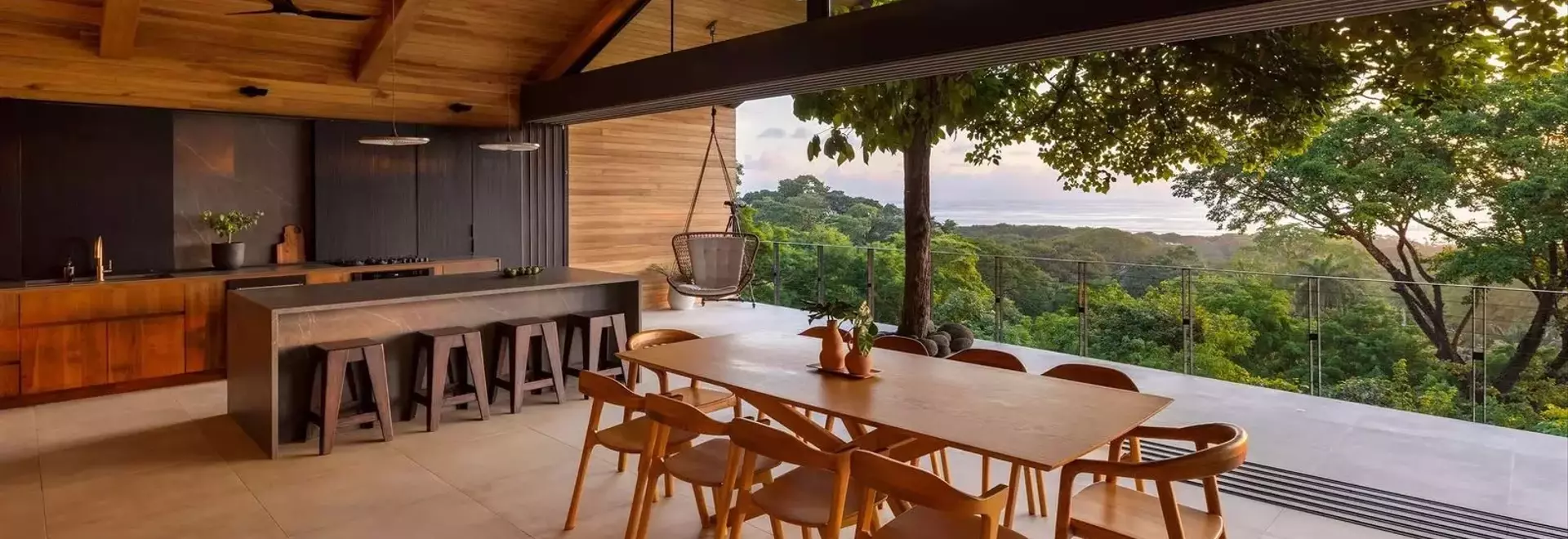 Discover Costa Rica's Top Airbnb Retreats