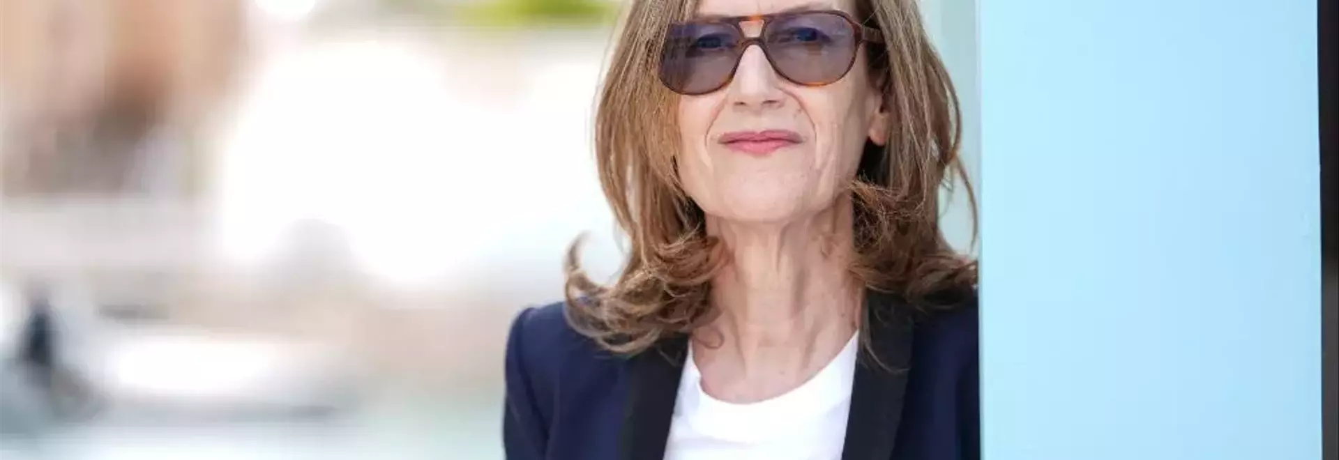 Joanna Hogg Discusses Transforming Life Experiences into Cinematic Narratives