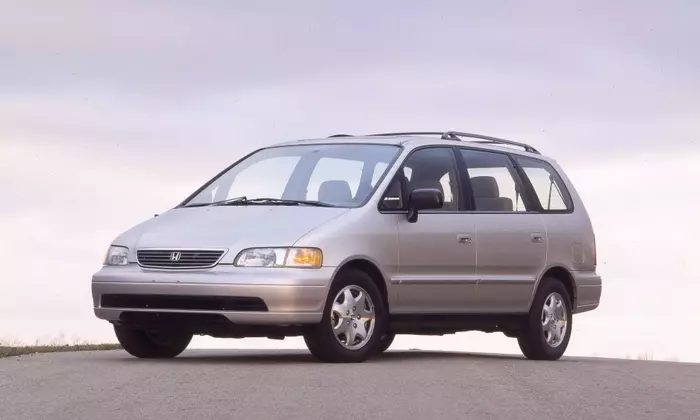 The Enduring Spirit of the 1995 Honda Odyssey EX