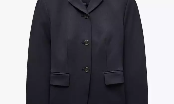 Essential Fall Jackets to Elevate Your Style for the Season