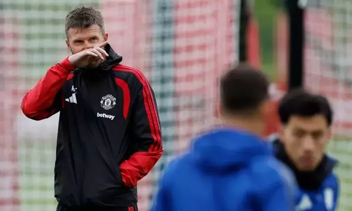 Manchester United Addresses Martinez's Public Criticism, Moves Forward